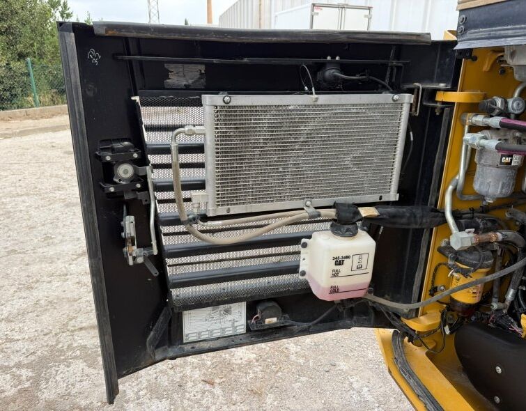 CATERPILLAR  299D3